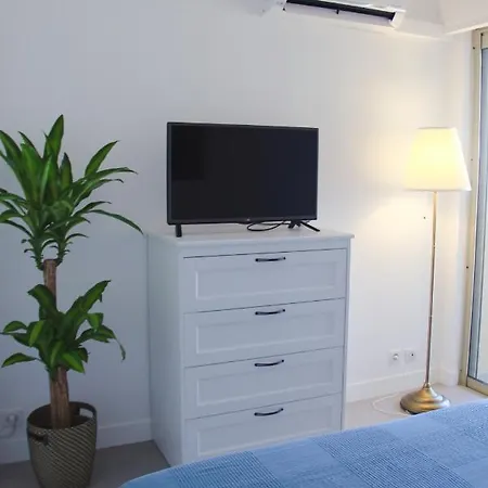 Apartment Centre, 2p, Terrasse, Garage Antibes