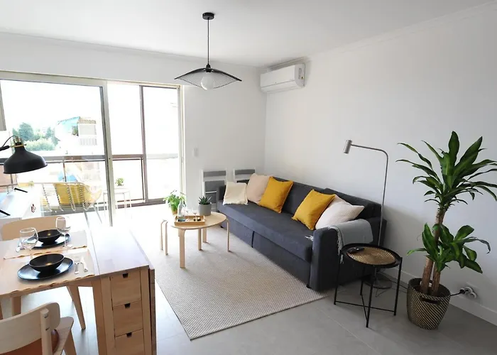 Apartment Centre, 2p, Terrasse, Garage *