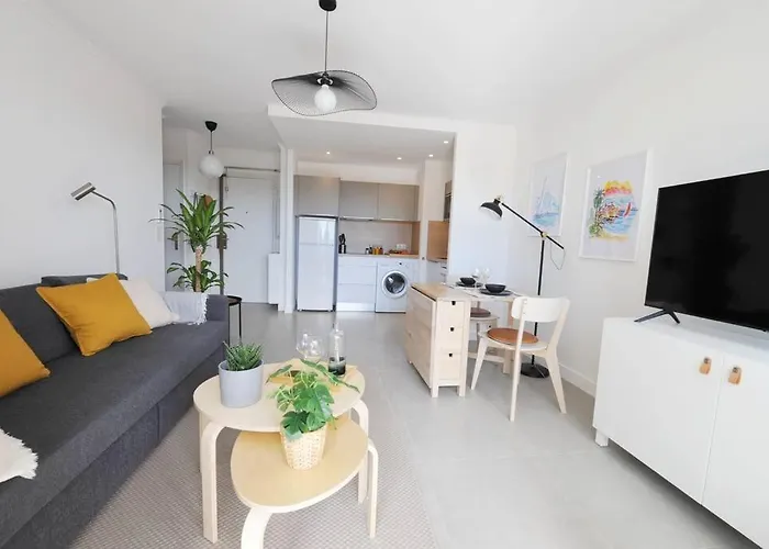 Centre, 2p, Terrasse, Garage *