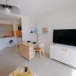 Centre, 2p, Terrasse, Garage アンティーブ