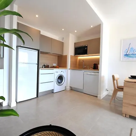 Centre, 2p, Terrasse, Garage Appartement *