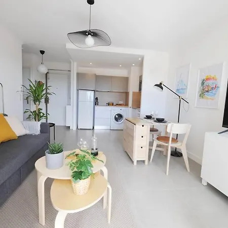 Centre Terrasse & Garage Prive *