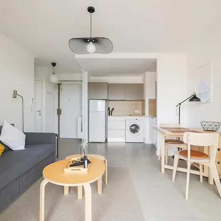 Centre Terrasse & Garage Prive Apartment *